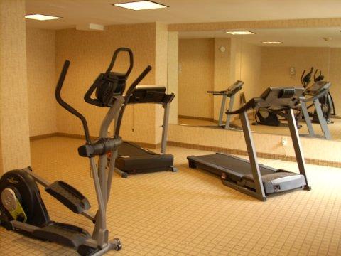 La Quinta Inn & Suites Pittsburgh North McCandless Township المظهر الخارجي الصورة