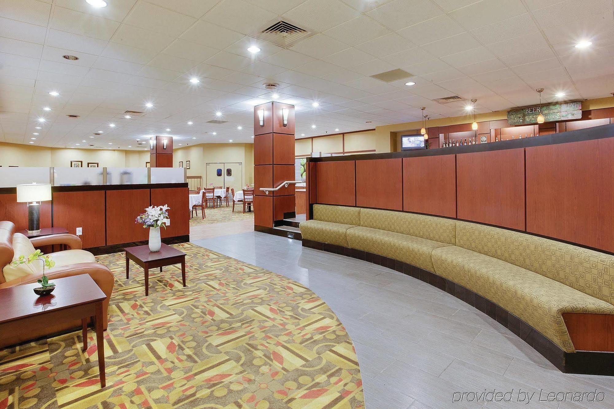 La Quinta Inn & Suites Pittsburgh North McCandless Township المظهر الخارجي الصورة